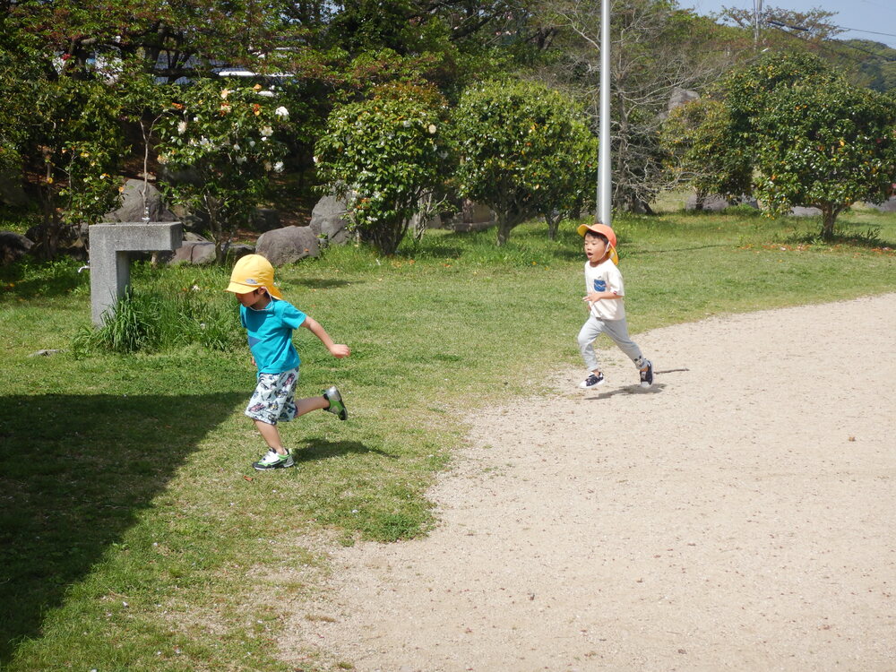 宮崎公園で遊んでいる様子 (4)