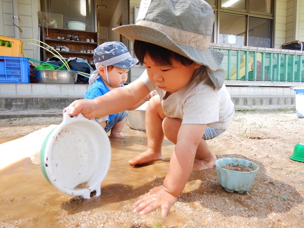 水遊び