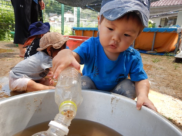 水遊び