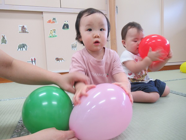 風船を選ぶ