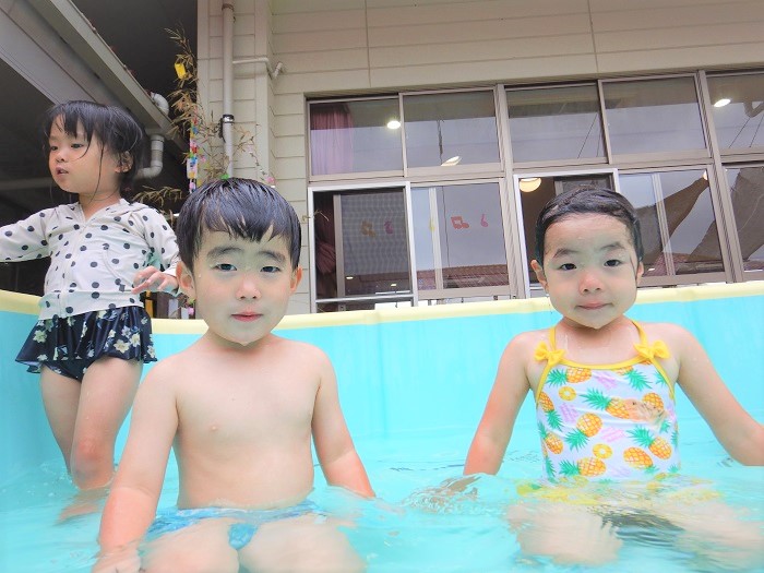気持ちよさそうな子ども