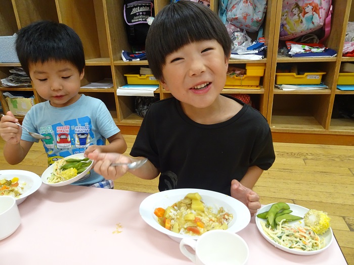 給食