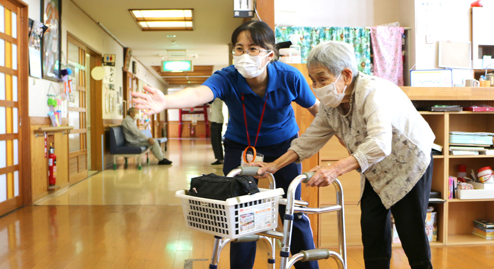 介護福祉士：藤原有里さん