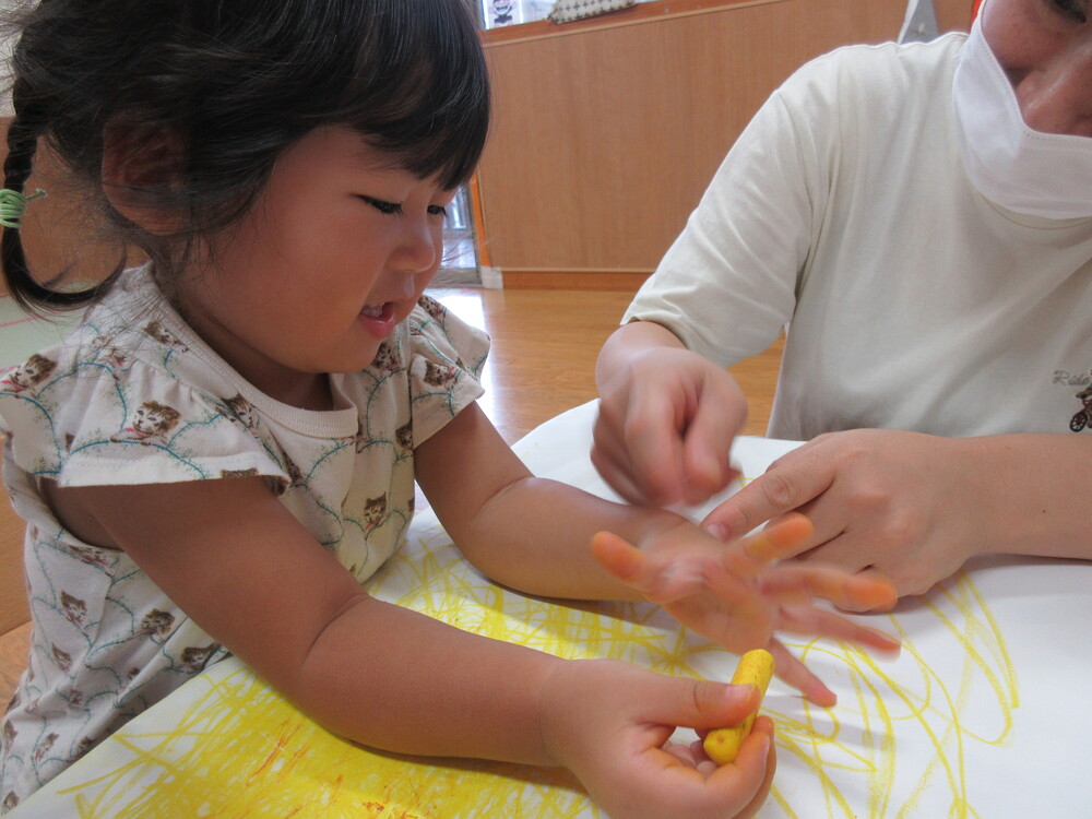 お絵描きをする