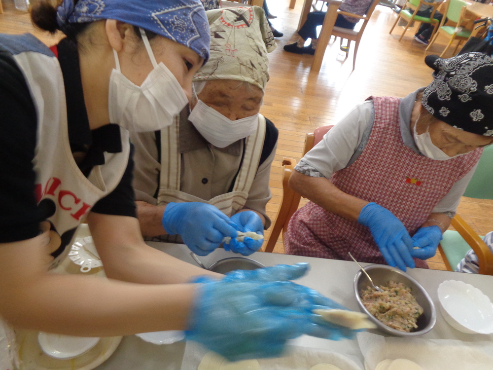 餃子作り