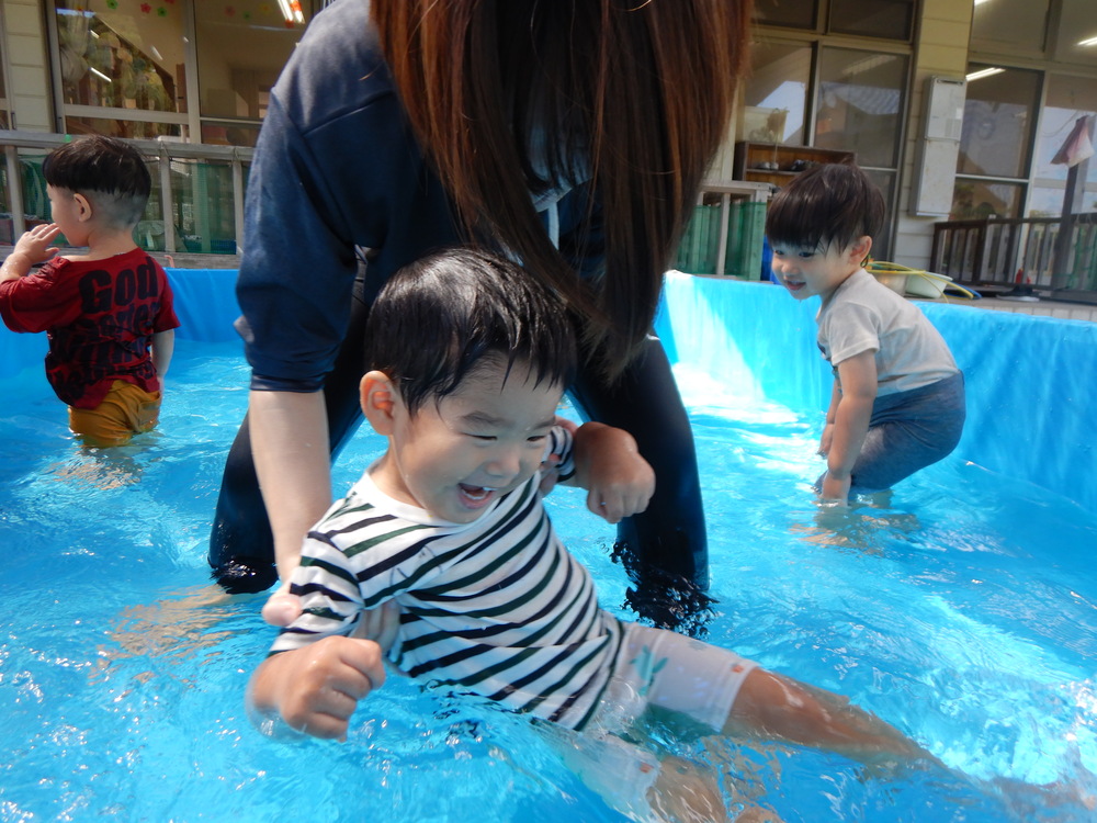水の中でゆらゆら