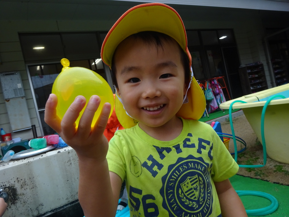 水風船を作った男の子