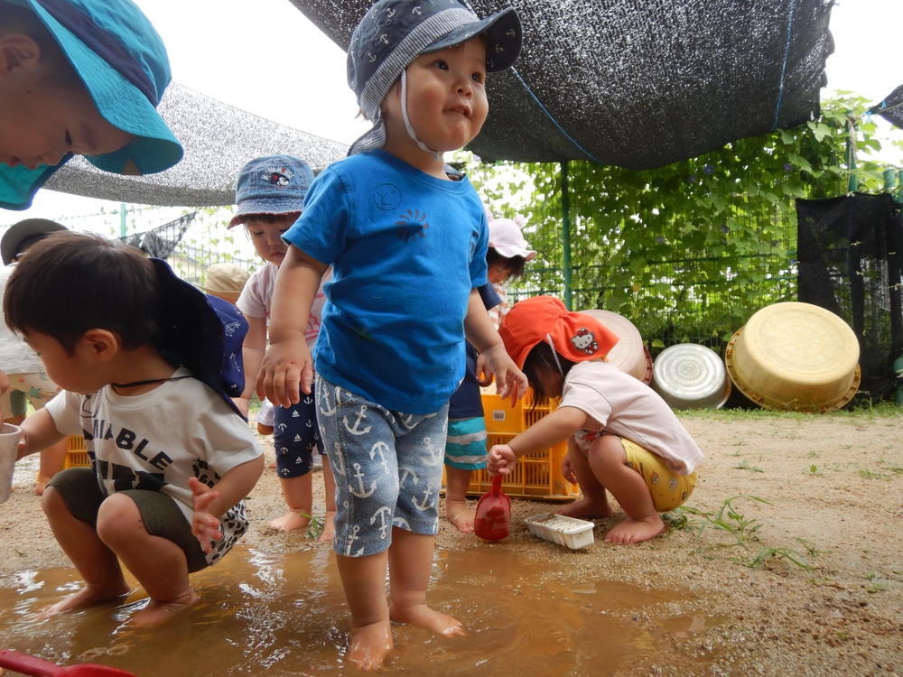 泥んこ遊び