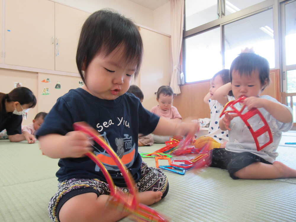 遊んでいる子ども達