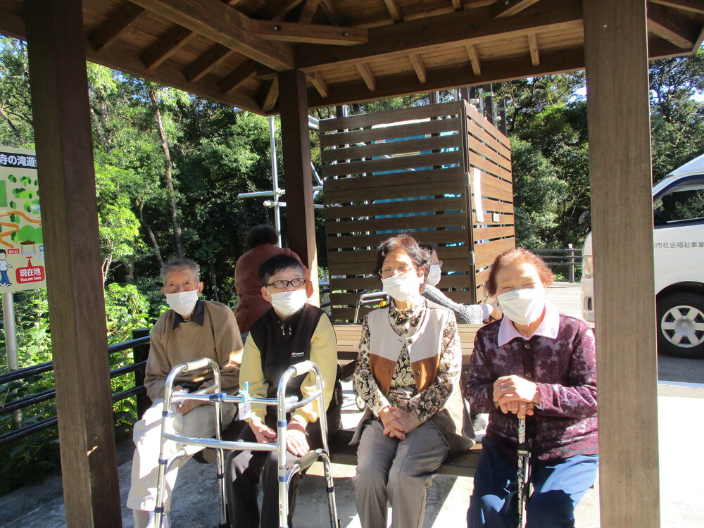 岩瀧寺の滝