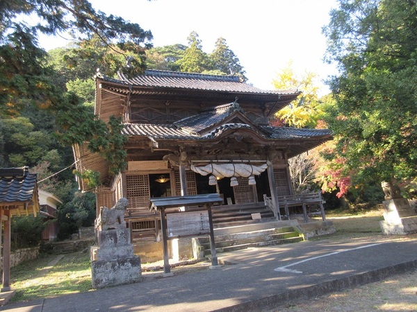 城上神社1