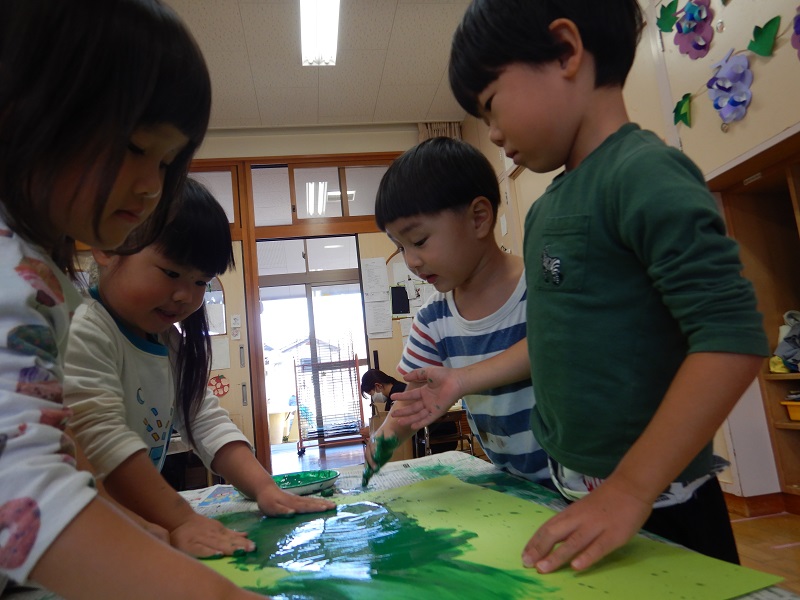 製作をする様子