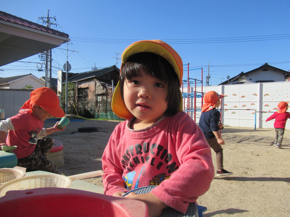 お料理をする男の子