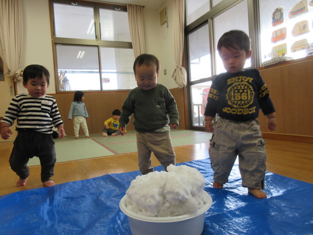 雪に近づく