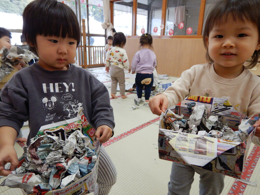 新聞紙おにぎり