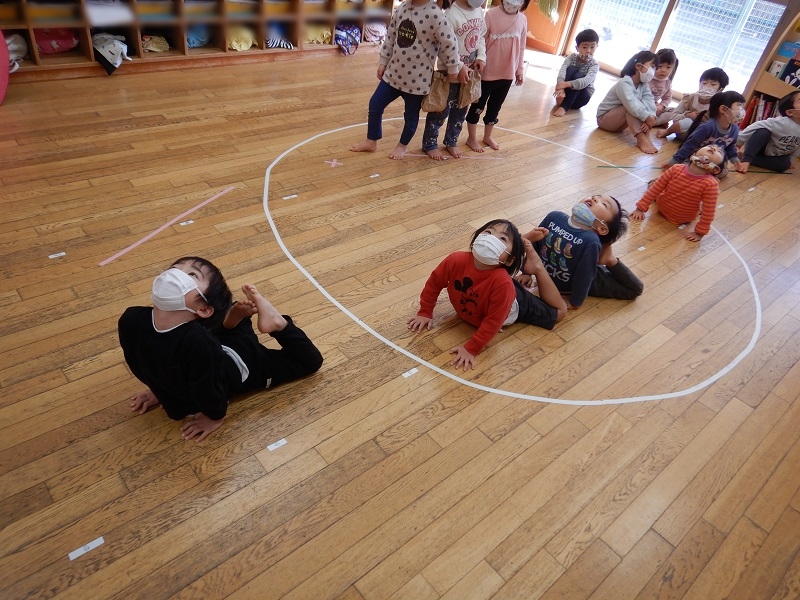 お楽しみ会の練習の様子 