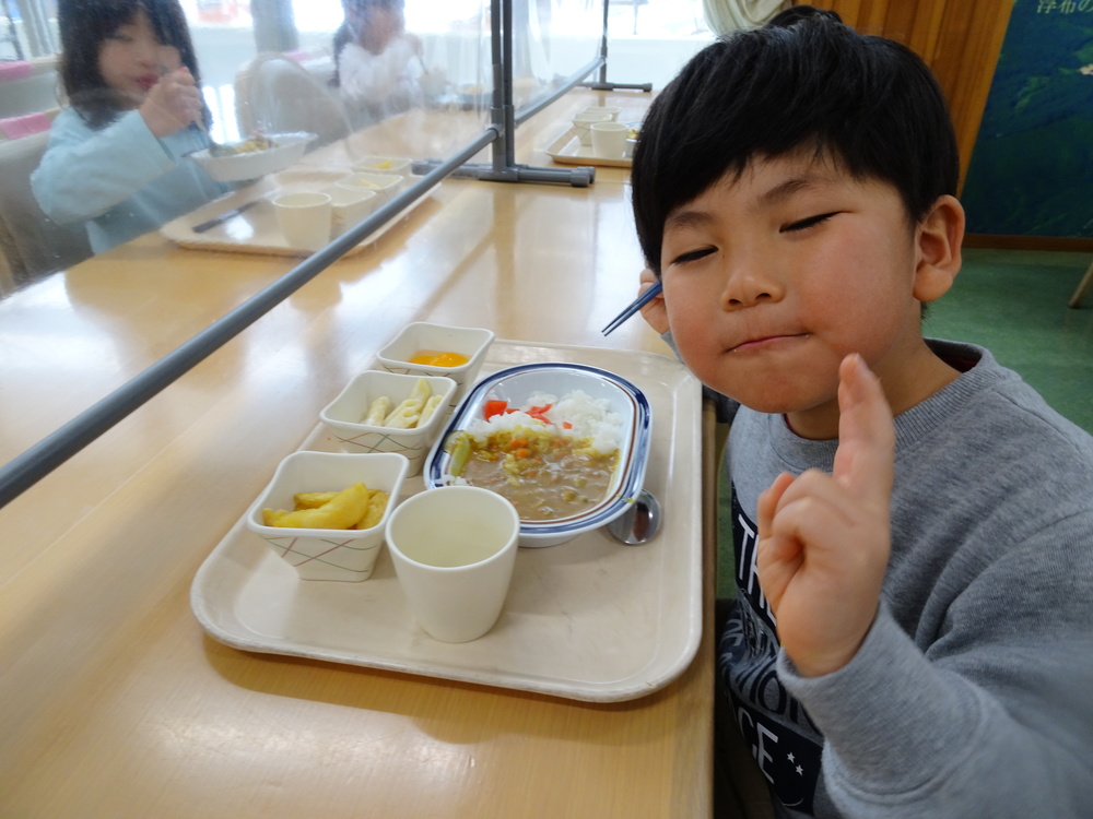 昼食