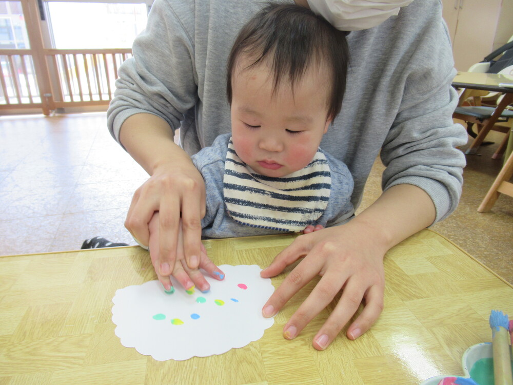 男の子がちょんちょんする３