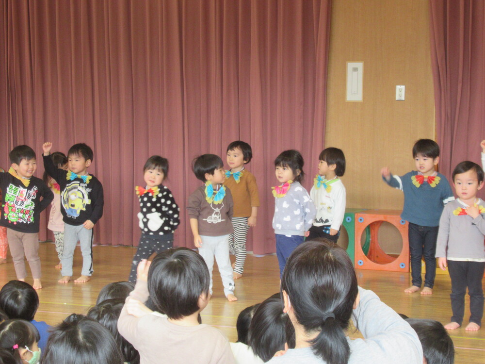 誕生会に参加する