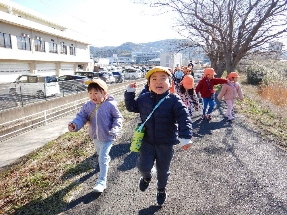 ばす組　散歩　長久児童公園 