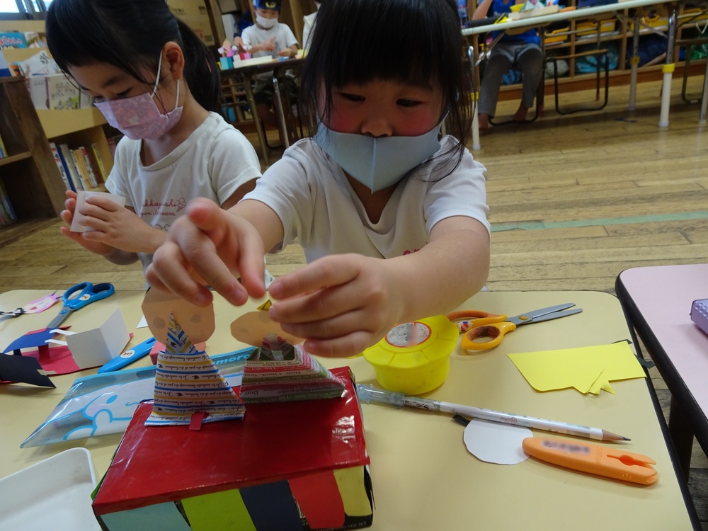 自由製作