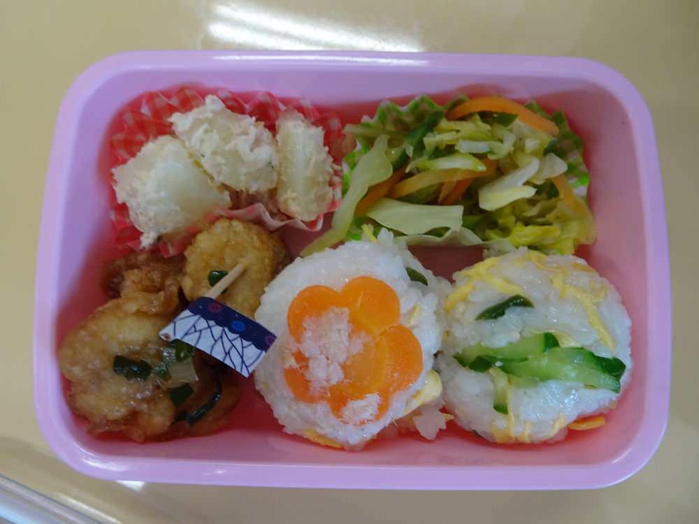お弁当ごっこ
