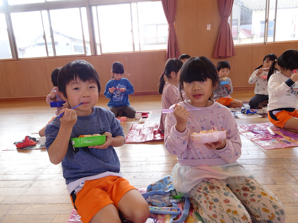 お弁当ごっこ