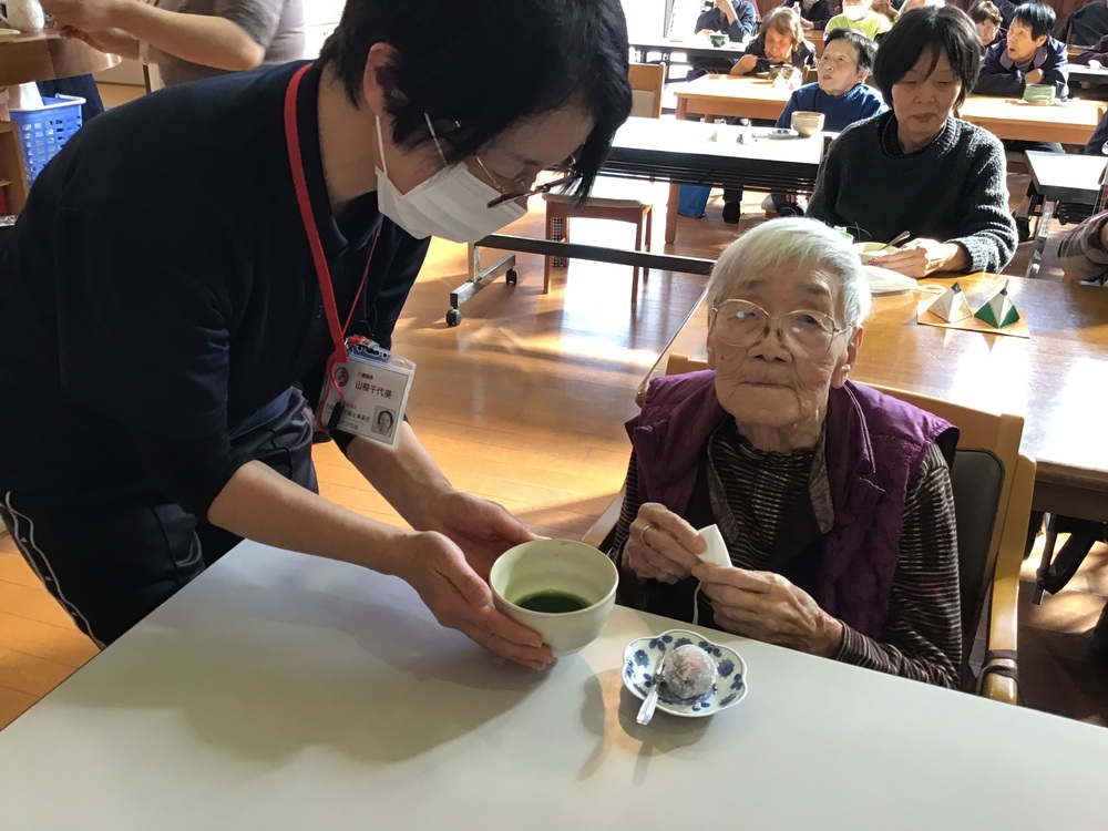 お抹茶とお菓子