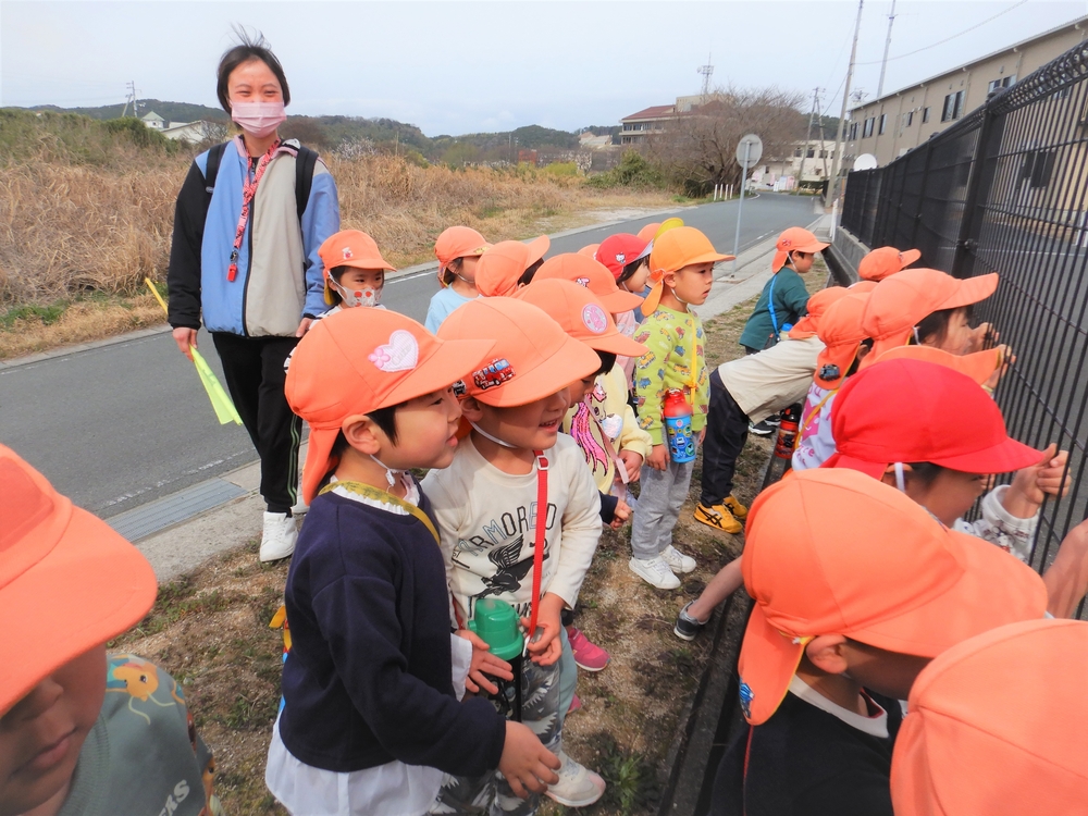 ばす組　三瓶川沿い　あるけあるけ散歩 