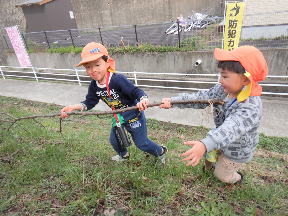 ばす組　三瓶川沿い　あるけあるけ散歩 