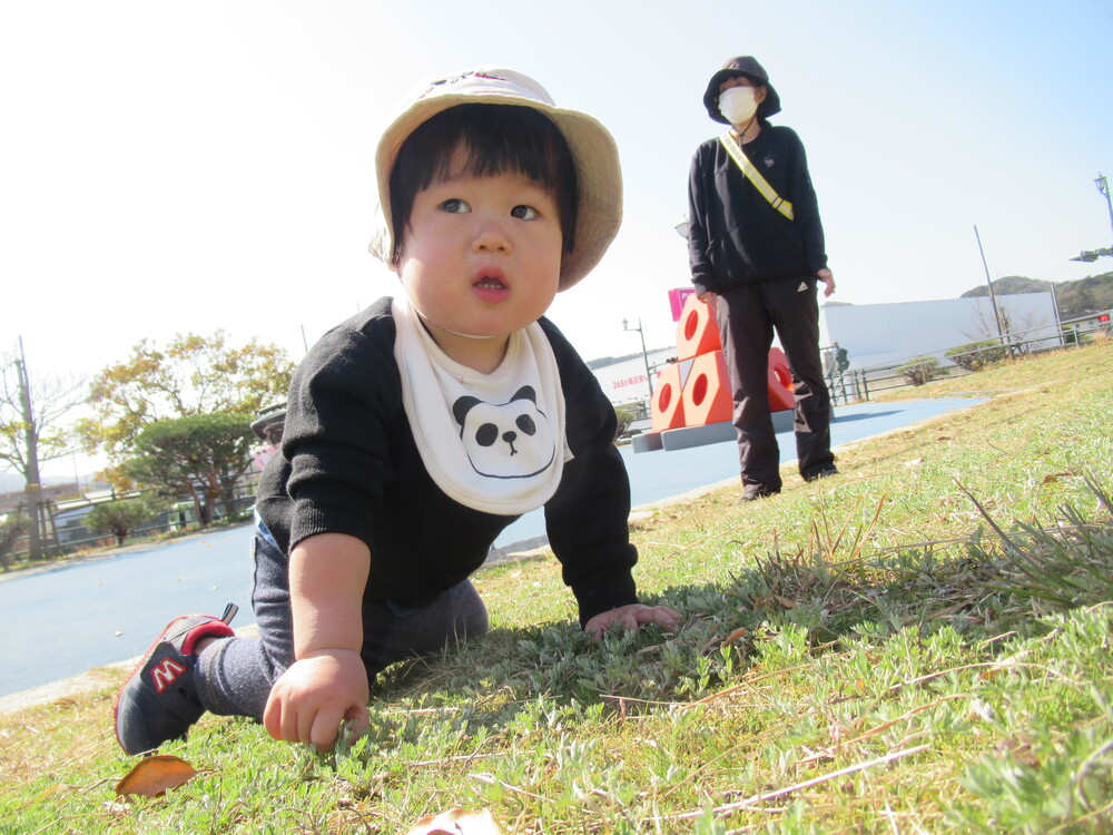 元気に走る子ども