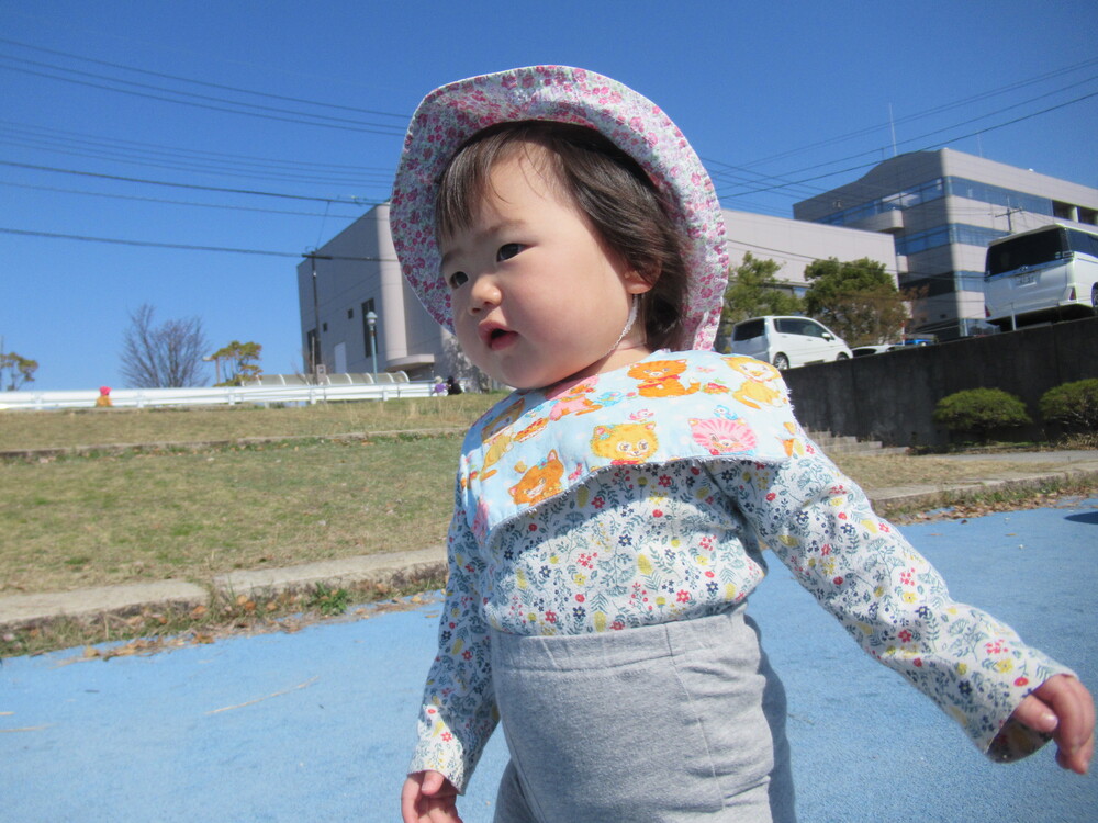 元気に走る子ども
