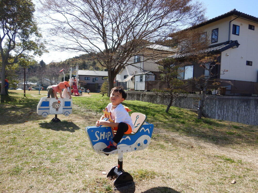 ばす組　デリバリー給食　鳴滝公園