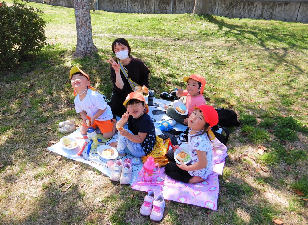 ばす組　デリバリー給食　鳴滝公園 