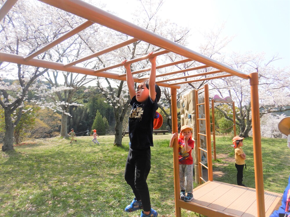 ばす組 市民公園 お散歩の様子