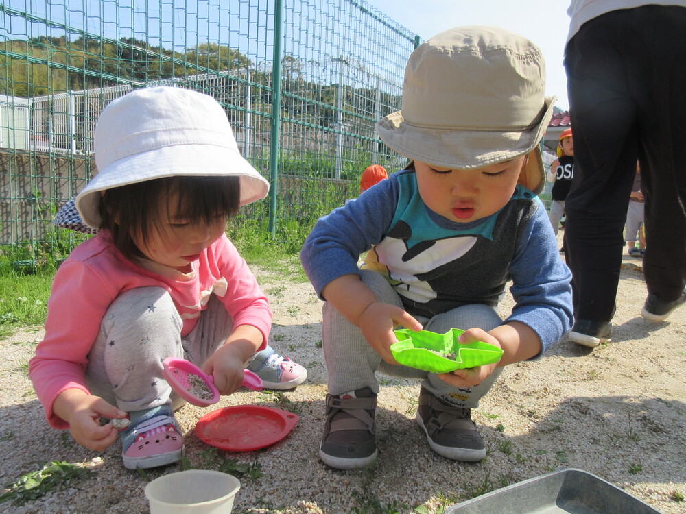 園庭遊び