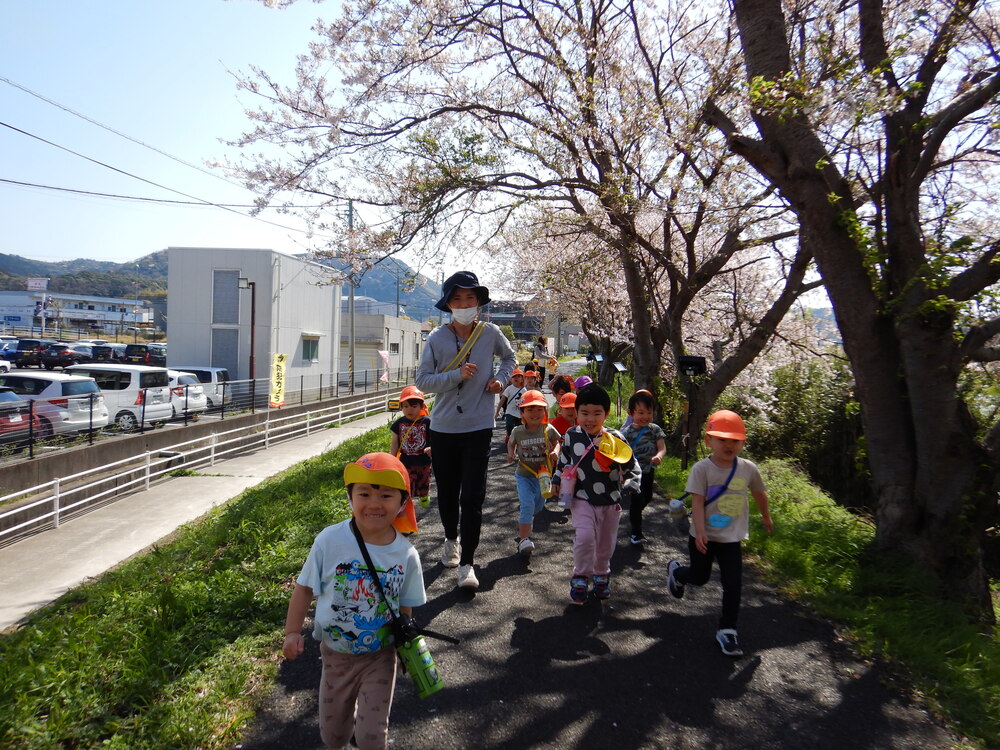 川土手