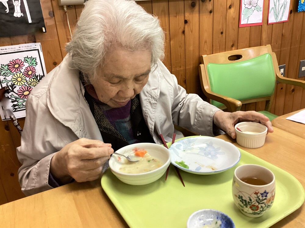 昼食