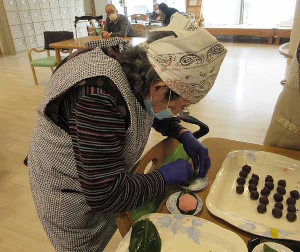 道明寺、葉っぱ