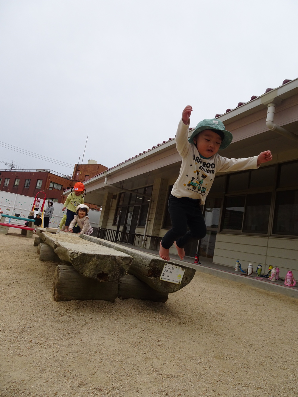 幼児園庭 (8)