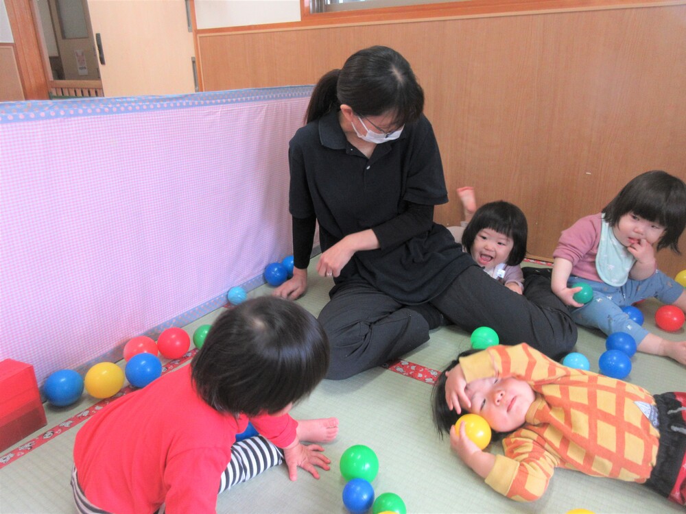 ボール遊びの様子