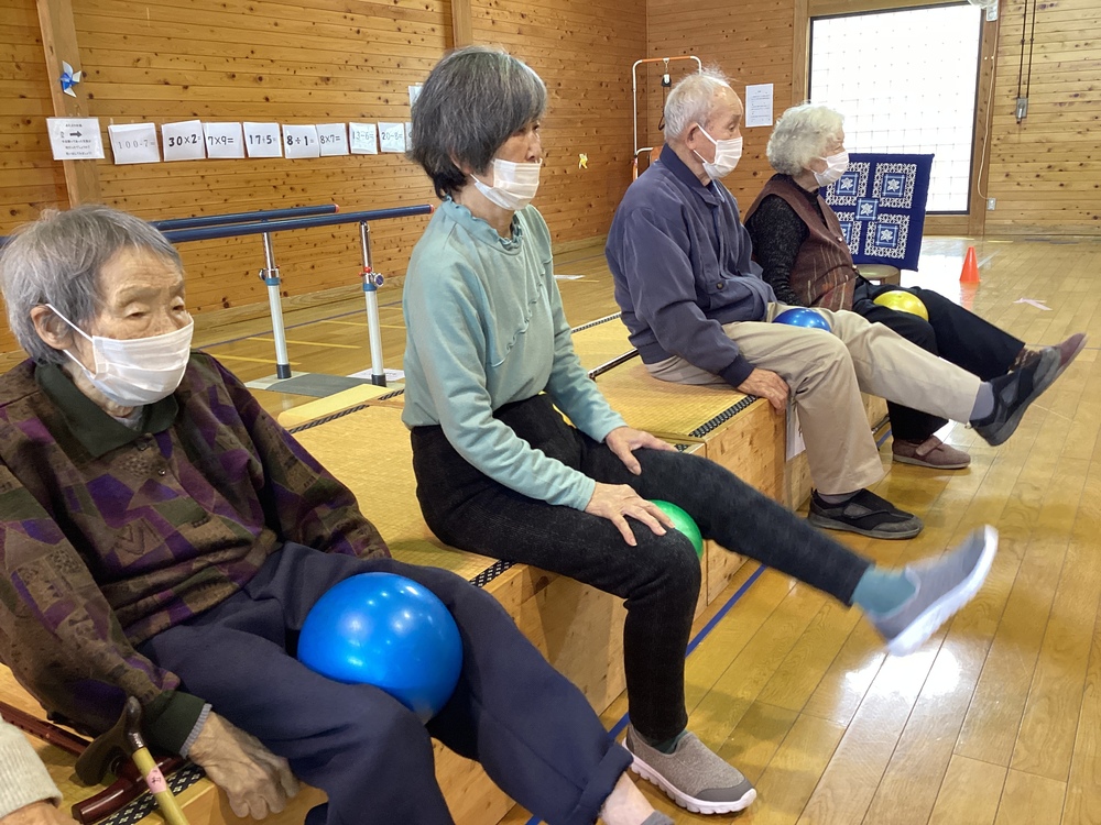ボール体操