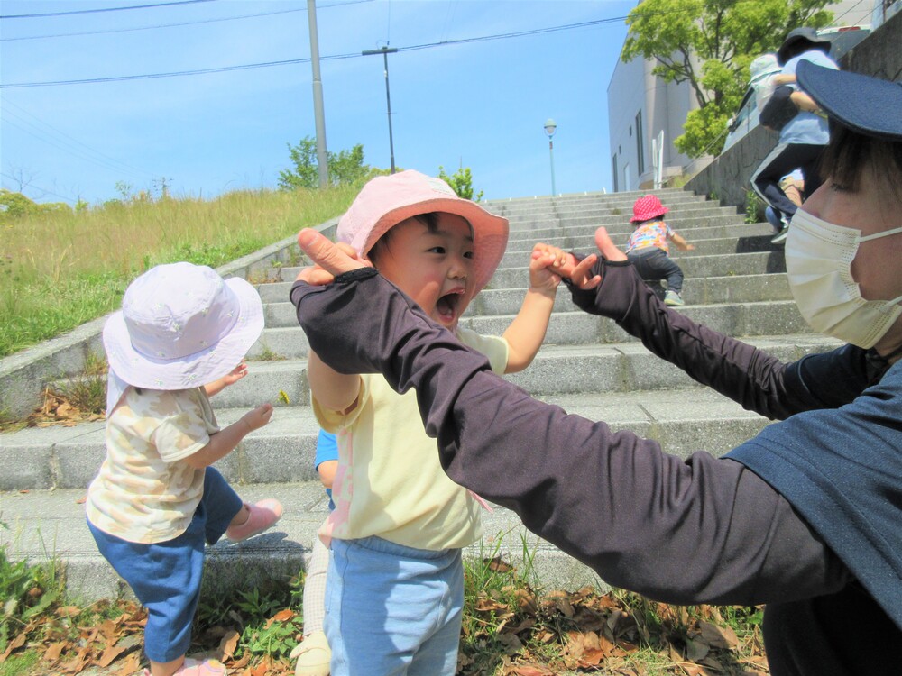 あすてらす公園　散歩の様子
