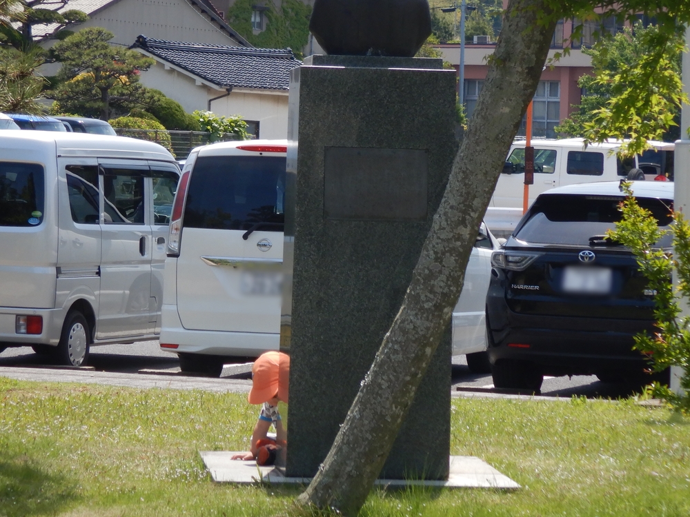 かくれんぼ