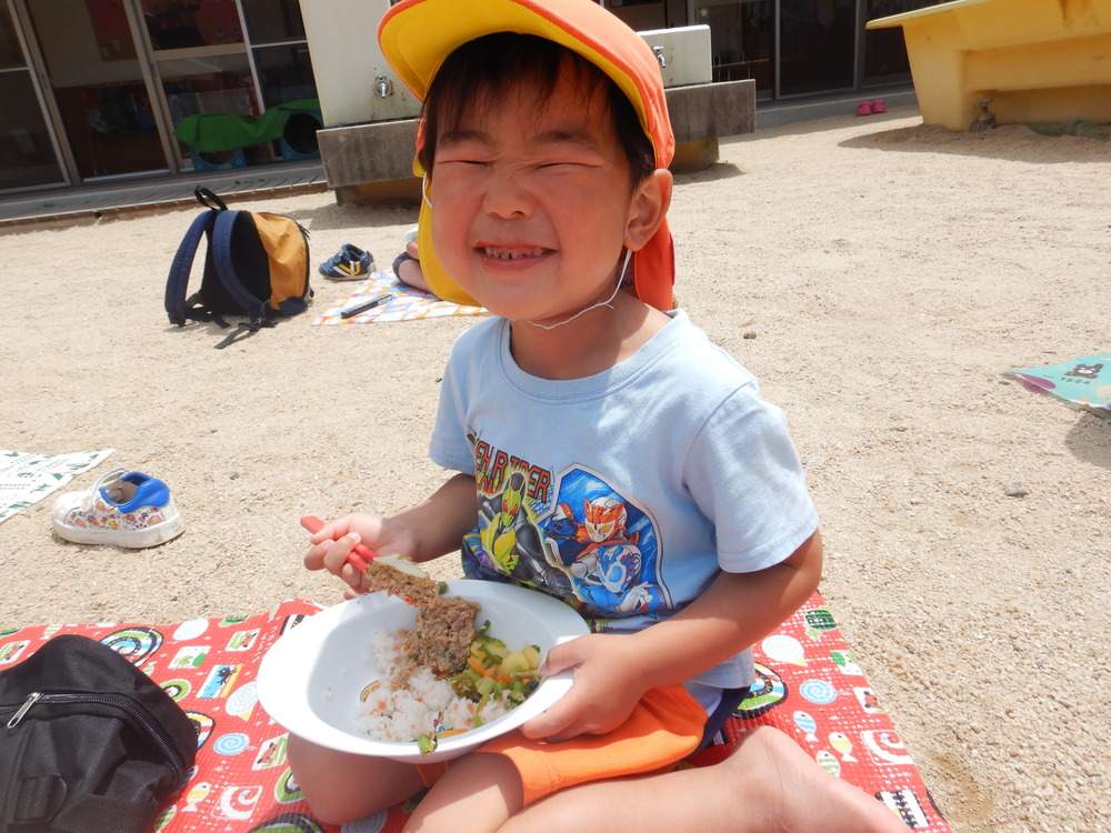 給食