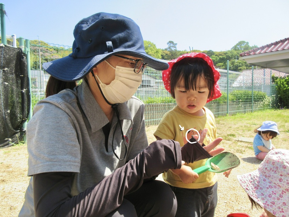 園庭あそびの様子