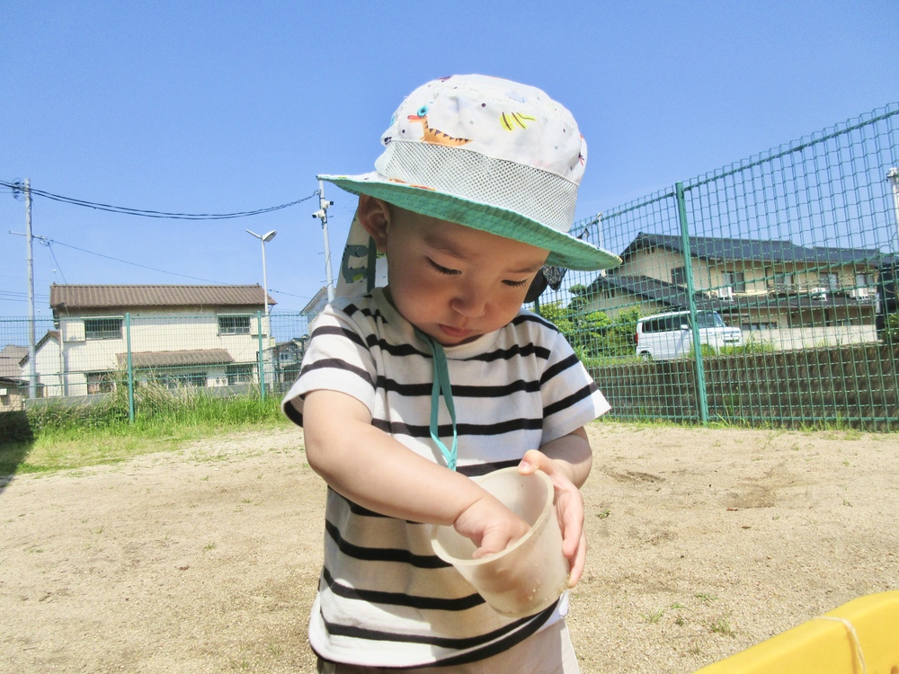 園庭あそびの様子