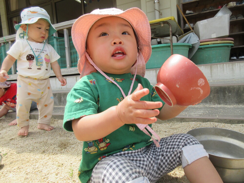園庭遊びの様子