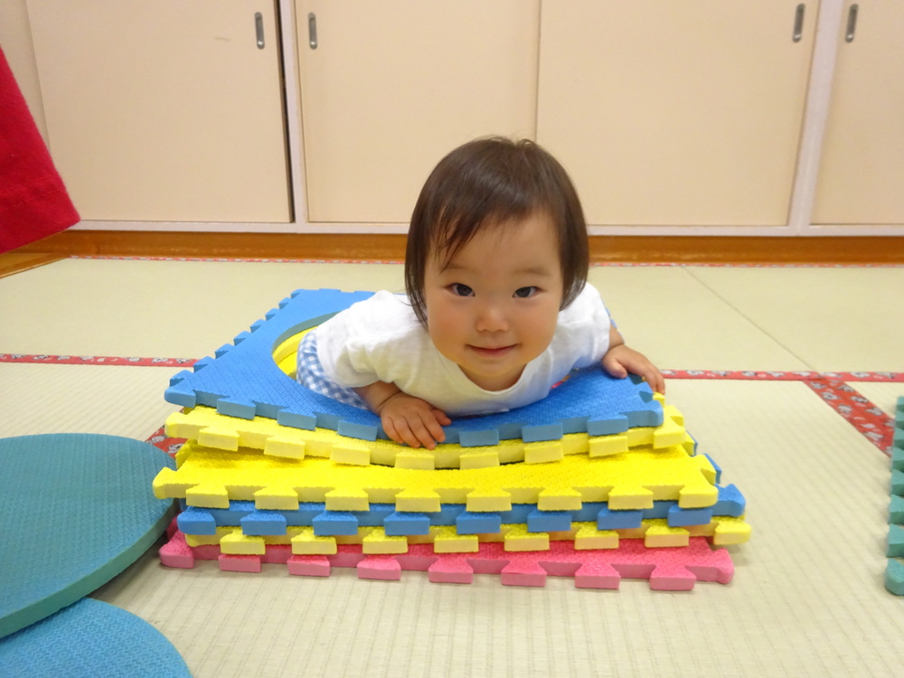 プラポイントのお風呂に入っている女の子