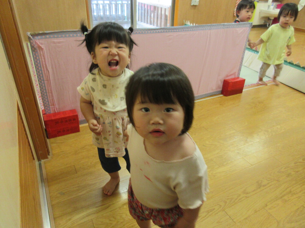 園内散歩の様子
